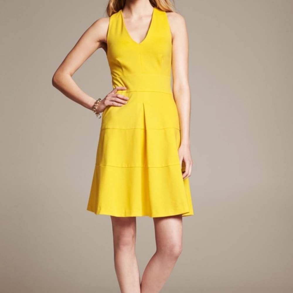 Lovely Yellow Cross back Banana Republic Dress Sz4